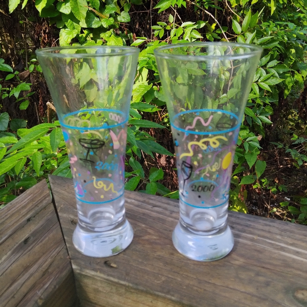 Y2k memorabilia New Year's Eve 2000 Glasses Libby 7"